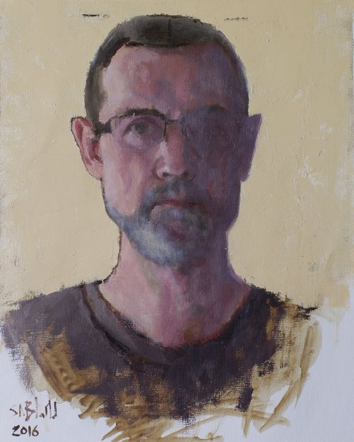 Self portrait in oil with yellow background by artist Simon Bland